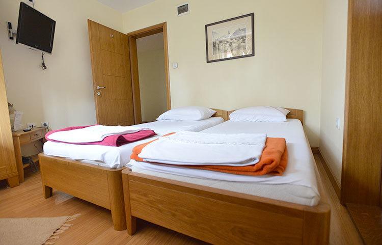 Motel Kneginja Τσάτσακ Δωμάτιο φωτογραφία