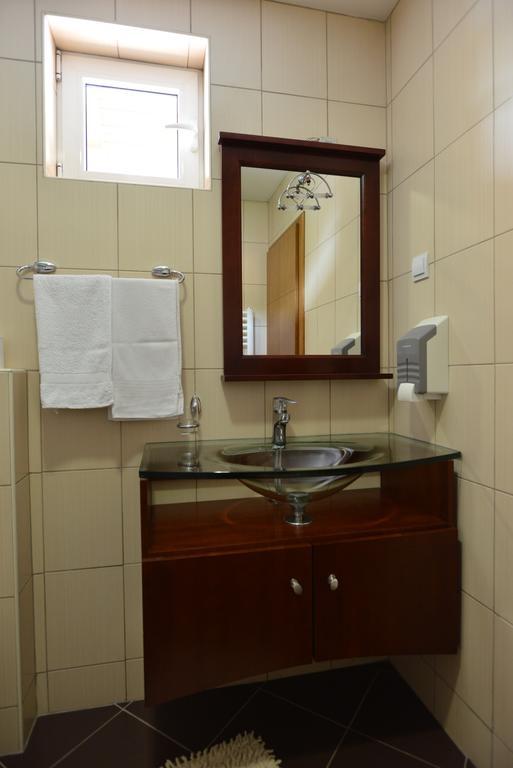 Motel Kneginja Τσάτσακ Δωμάτιο φωτογραφία