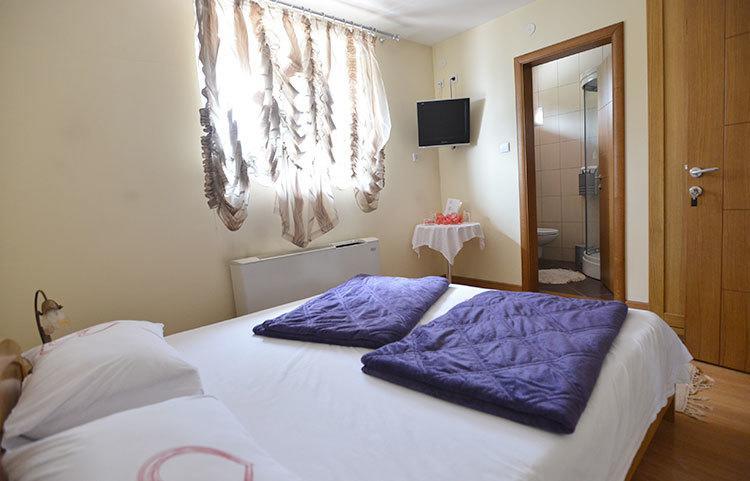 Motel Kneginja Τσάτσακ Δωμάτιο φωτογραφία