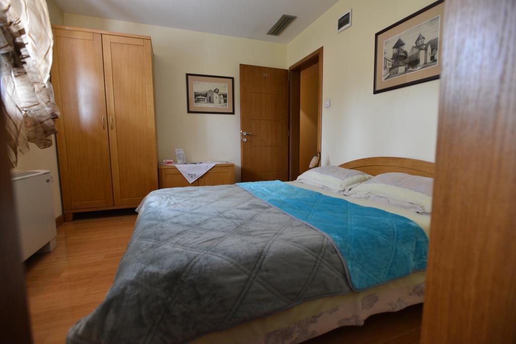 Motel Kneginja Τσάτσακ Δωμάτιο φωτογραφία